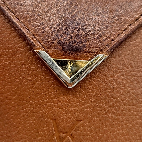 Yves Saint Laurent brown leather kisslock wallet - Picture 8 of 14